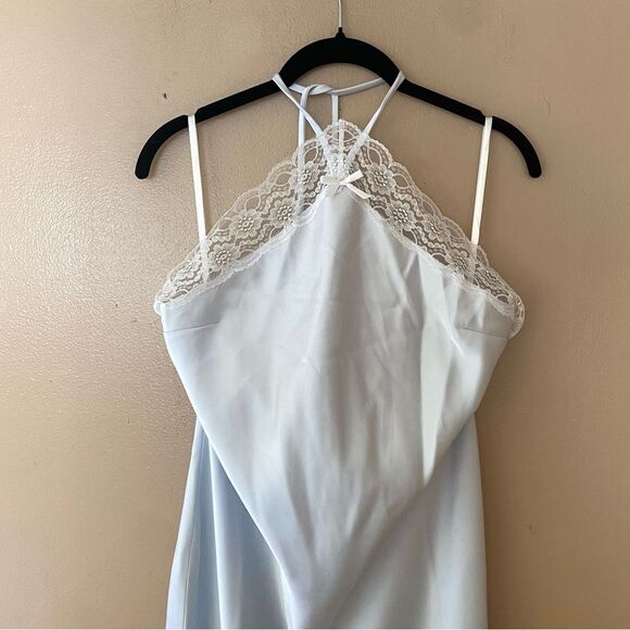 MAJORELLE Libbie Gown Light Blue satin slip dress
Halter maxi Revolve NWT L - Picture 11 of 11